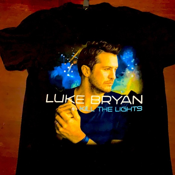 Luke Bryan kill the lights concert T-shirt size medium black - Picture 1 of 2